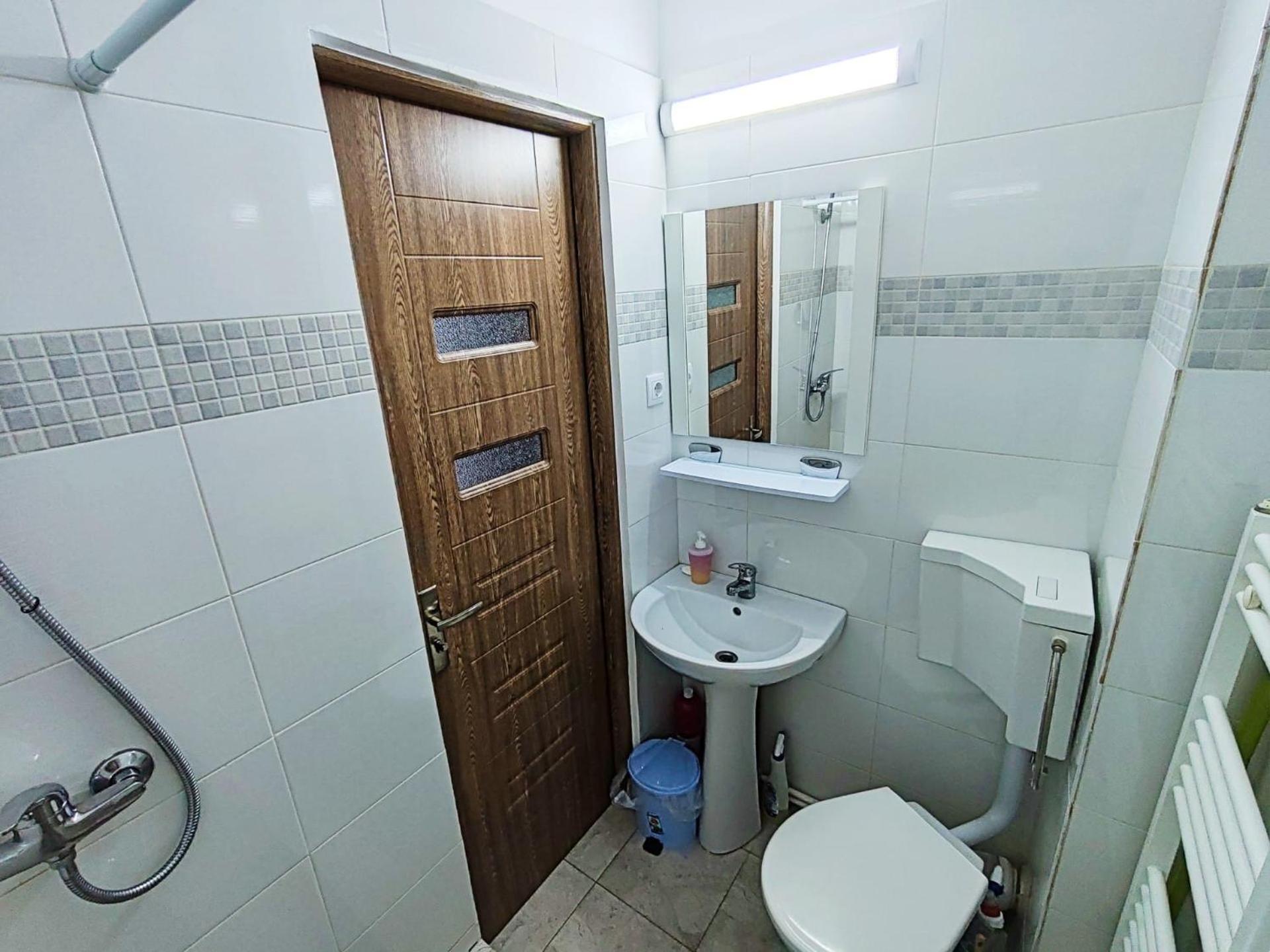 Nicolle Studio 2 Питешти Экстерьер фото